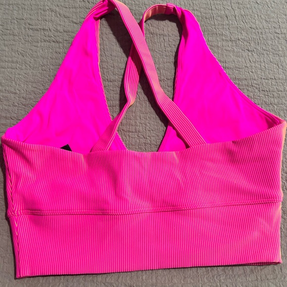 NWT Beachriot set - Picture 2 of 3